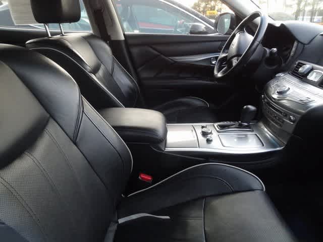 Thumbnail: 2018 INFINITI Q70 - 8