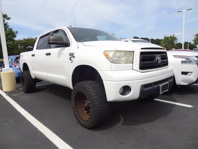 Thumbnail: 2013 Toyota Tundra - 3