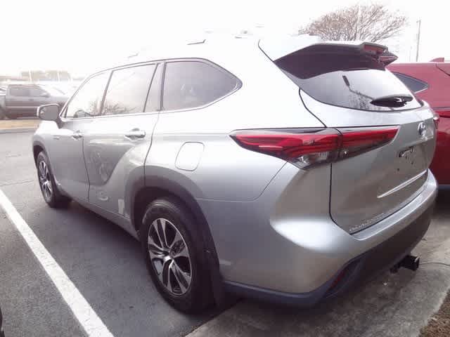 Thumbnail: 2021 Toyota Highlander - 6