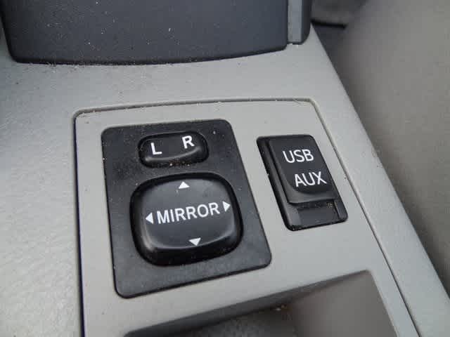 Thumbnail: 2012 Toyota RAV4 - 12