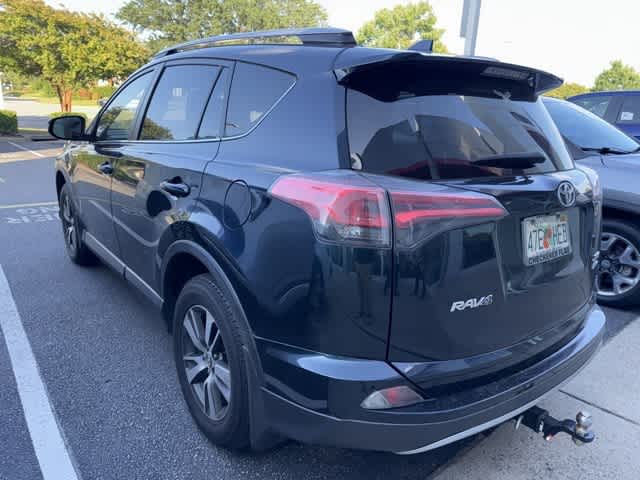 Thumbnail: 2018 Toyota RAV4 - 4