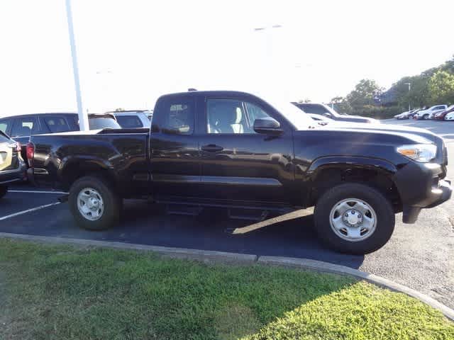 Thumbnail: 2023 Toyota Tacoma - 3