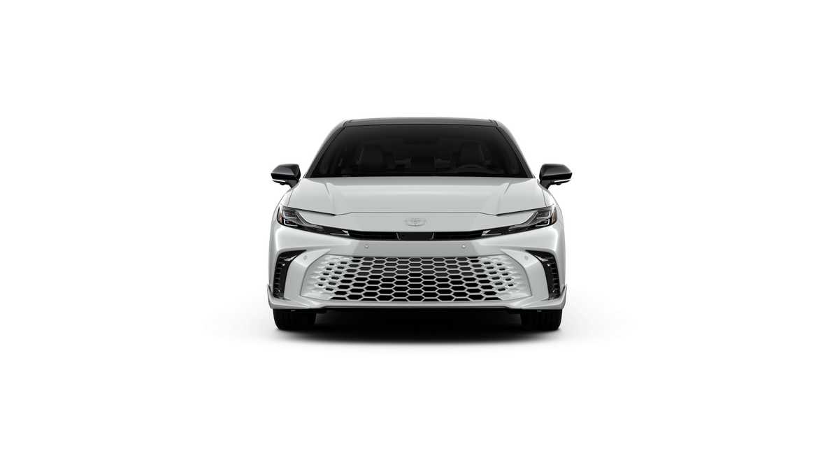 Thumbnail: 2025 Toyota Camry - 17