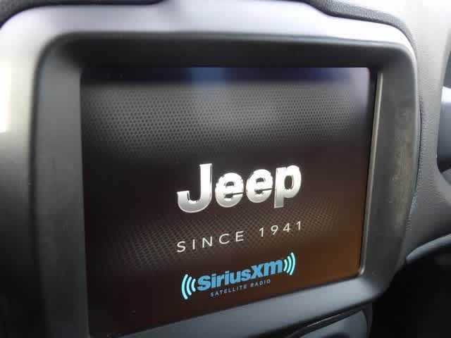 Thumbnail: 2023 Jeep Renegade - 14