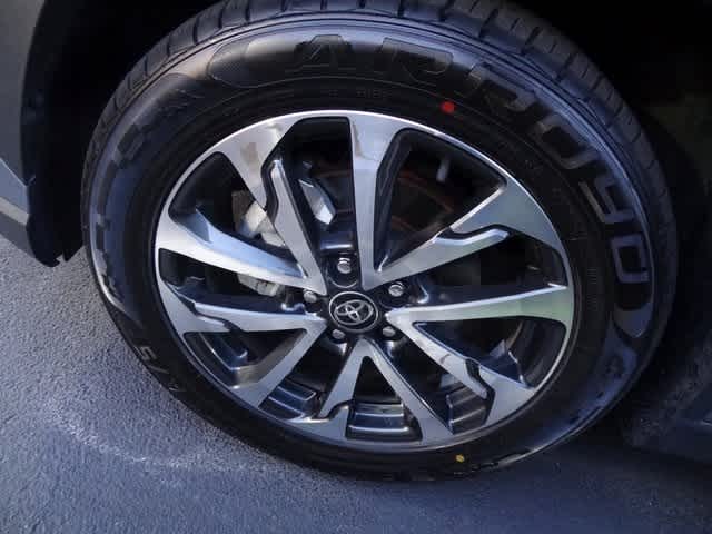 Thumbnail: 2024 Toyota Corolla Cross - 24