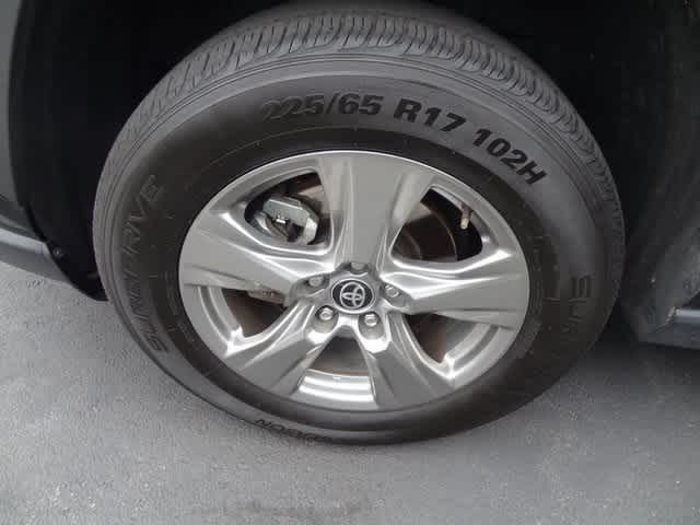 Thumbnail: 2024 Toyota RAV4 - 22