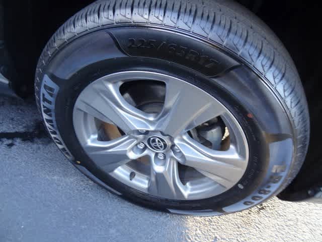 Thumbnail: 2023 Toyota RAV4 - 14