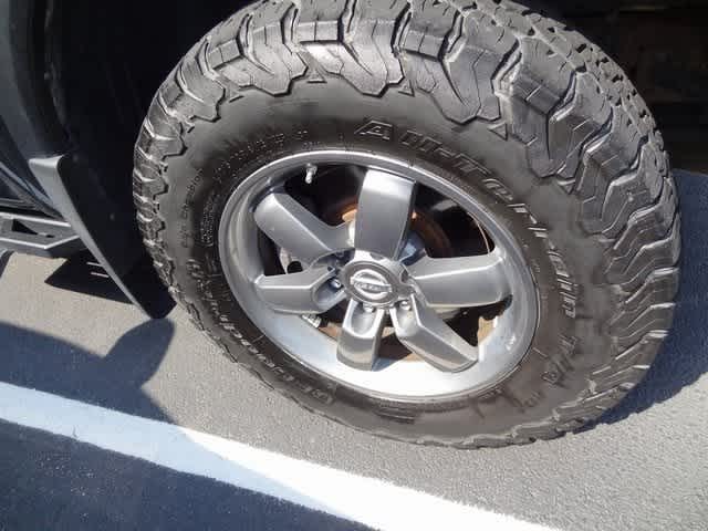Thumbnail: 2014 Nissan Titan - 14