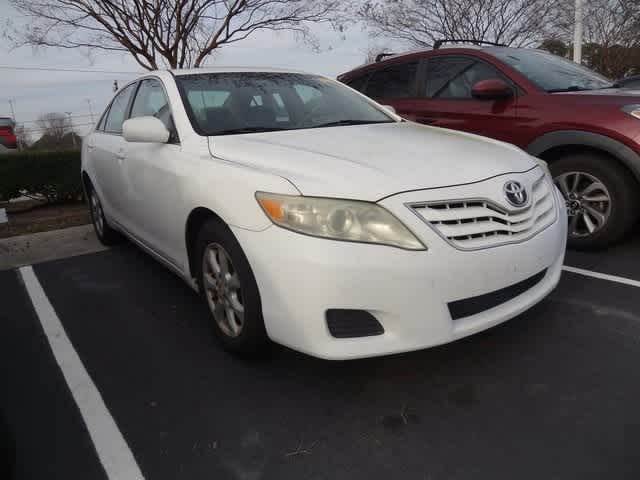 Thumbnail: 2011 Toyota Camry - 3