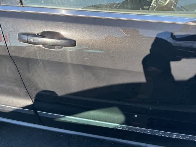 Thumbnail: 2012 Jeep Grand Cherokee - 6