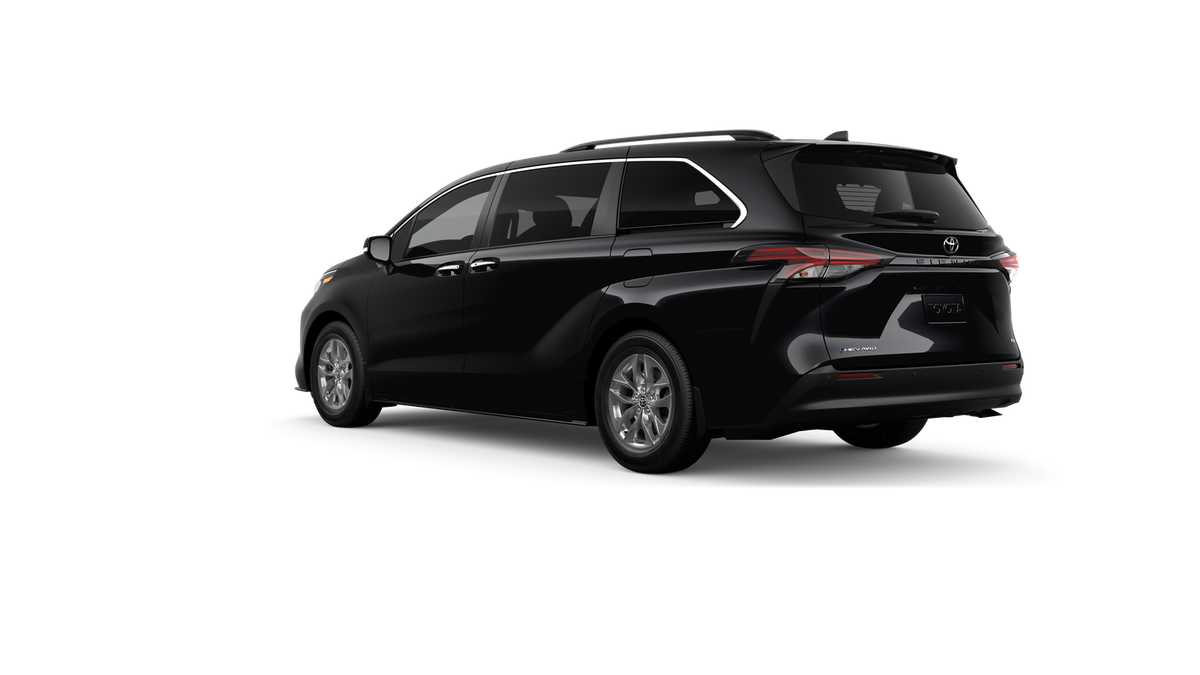 Thumbnail: 2026 Toyota Sienna - 6