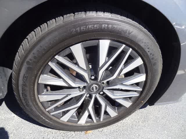 Thumbnail: 2023 Nissan Altima - 19