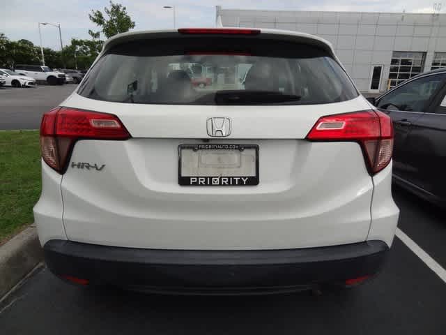 Thumbnail: 2016 Honda HR-V - 5