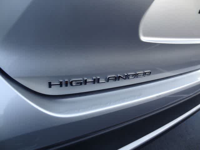 Thumbnail: 2025 Toyota Highlander - 6
