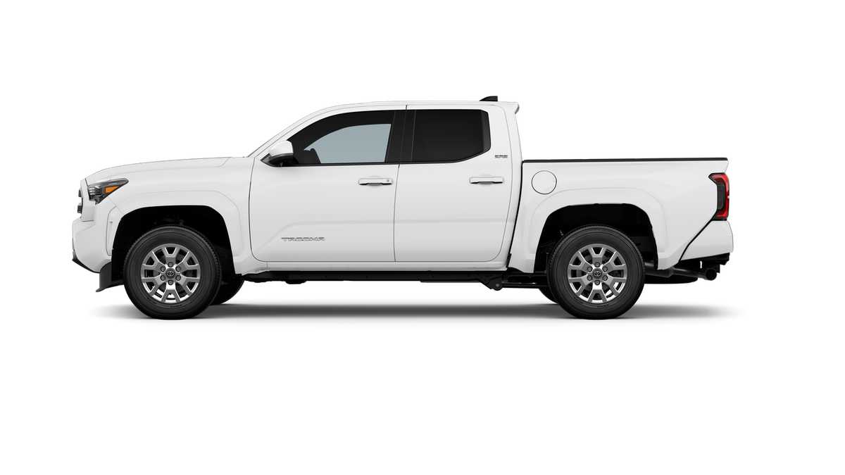 Thumbnail: 2025 Toyota Tacoma - 4