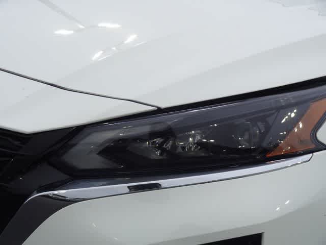 Thumbnail: 2025 Nissan Altima - 17