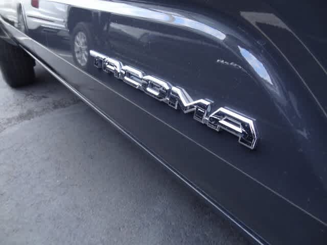 Thumbnail: 2024 Toyota Tacoma - 18