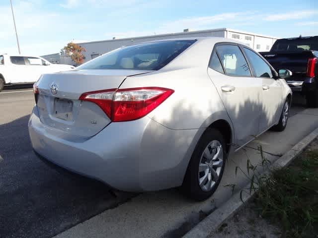 Thumbnail: 2015 Toyota Corolla - 3
