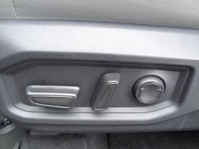 Thumbnail: 2023 Toyota Sequoia - 7