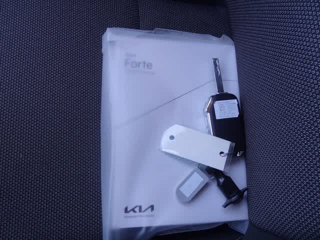 Thumbnail: 2024 Kia Forte - 31