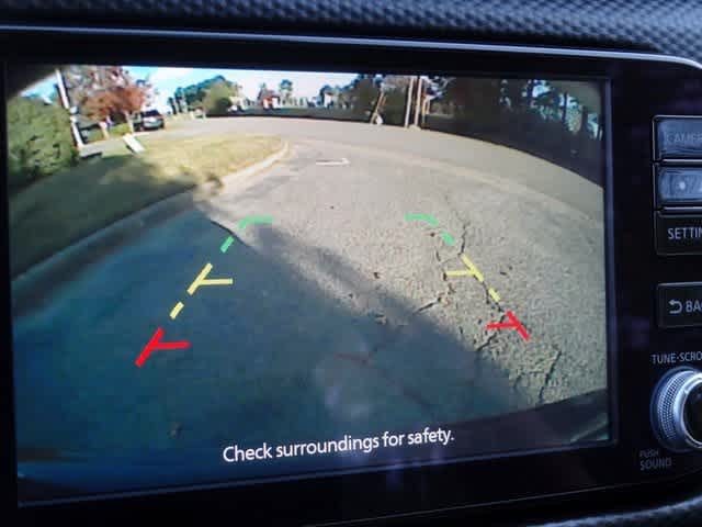 Thumbnail: 2023 Nissan Kicks - 23