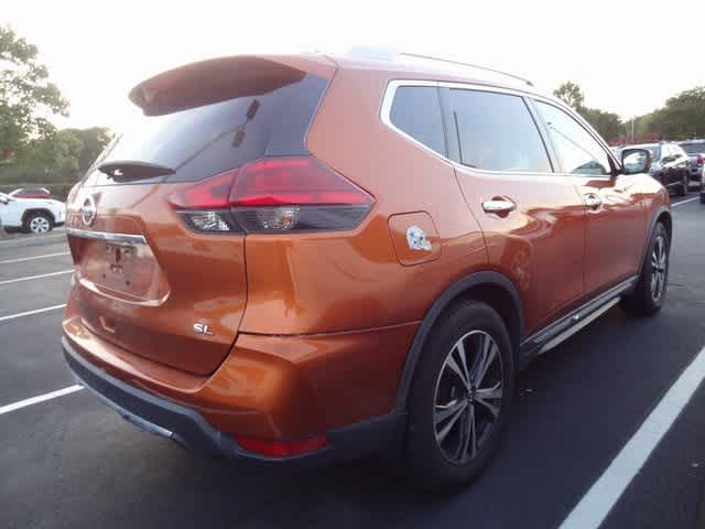Thumbnail: 2017 Nissan Rogue - 6