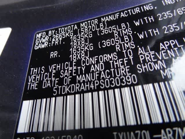 Thumbnail: 2023 Toyota Highlander - 43