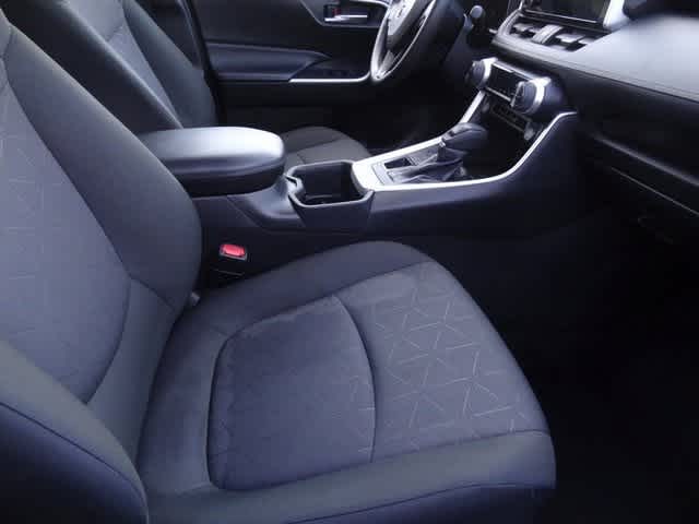 Thumbnail: 2023 Toyota RAV4 - 18