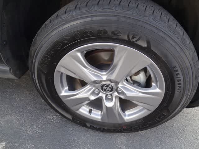 Thumbnail: 2025 Toyota RAV4 - 16