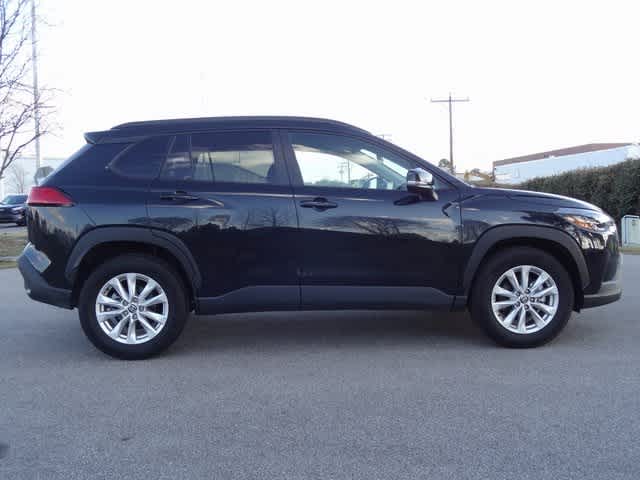 Thumbnail: 2025 Toyota Corolla Cross - 4