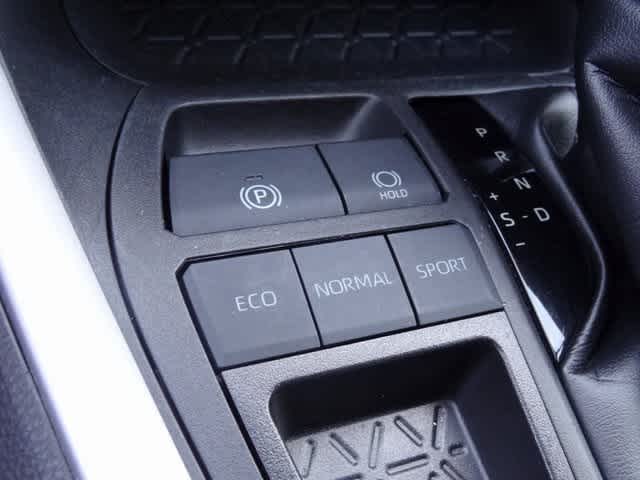 Thumbnail: 2023 Toyota RAV4 - 9