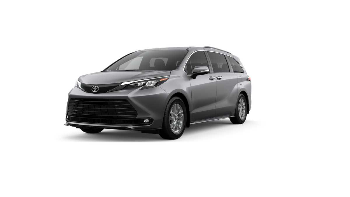 Thumbnail: 2026 Toyota Sienna - 1