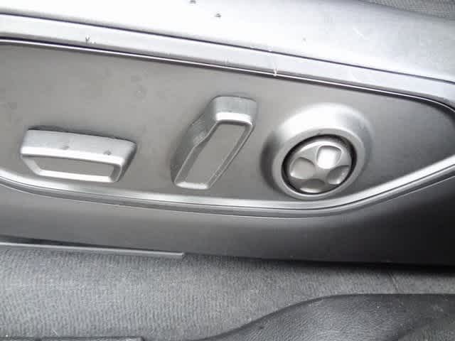 Thumbnail: 2023 Jeep Grand Cherokee - 8