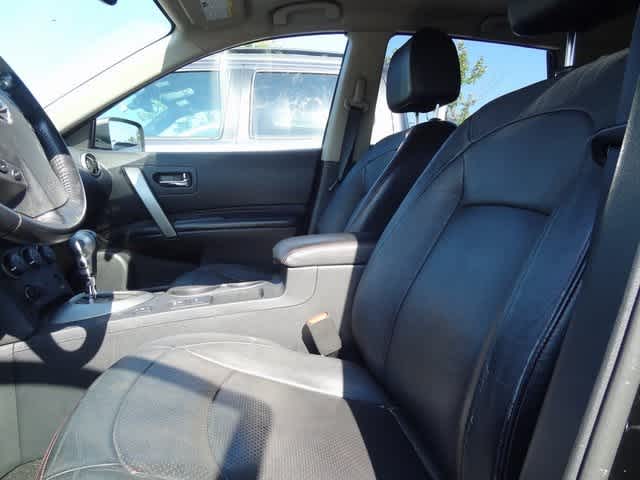 Thumbnail: 2012 Nissan Rogue - 5