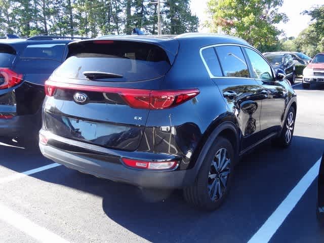 Thumbnail: 2017 Kia Sportage - 4