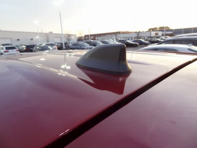 Thumbnail: 2023 Toyota Highlander - 19