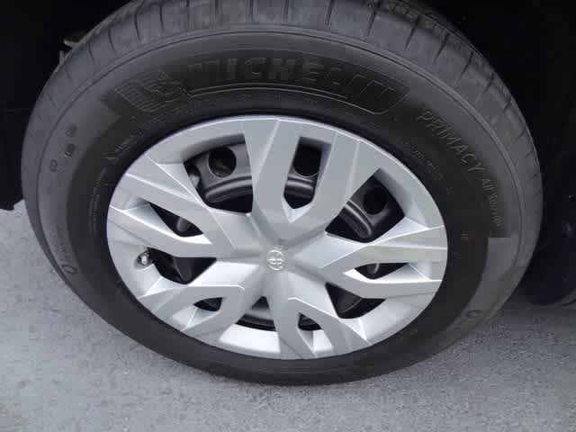 Thumbnail: 2023 Toyota Corolla Cross - 12