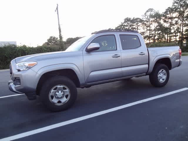 Thumbnail: 2021 Toyota Tacoma - 10