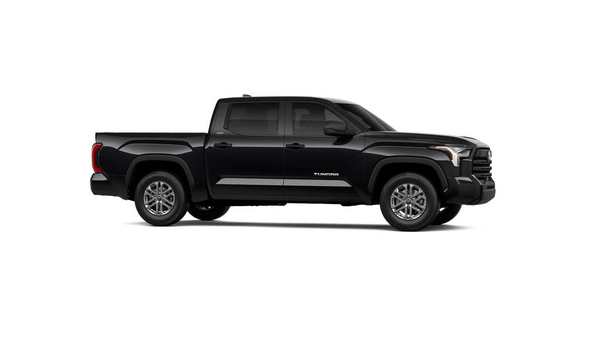 Thumbnail: 2025 Toyota Tundra - 13