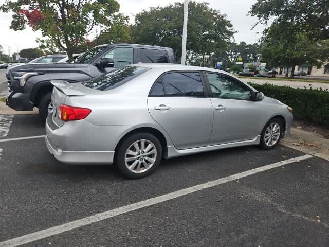 Thumbnail: 2010 Toyota Corolla - 5