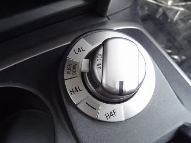 Thumbnail: 2021 Toyota 4Runner - 35