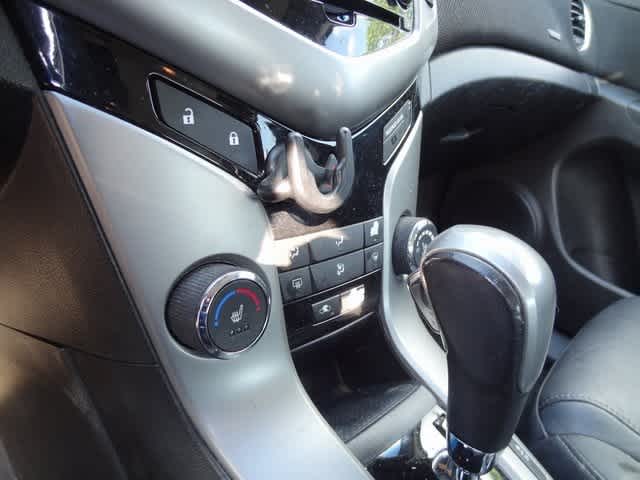 Thumbnail: 2013 Chevrolet Cruze - 11