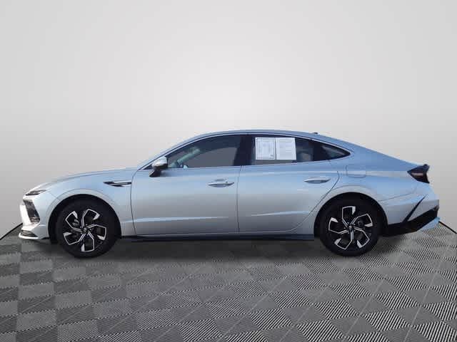 Thumbnail: 2024 Hyundai Sonata - 3