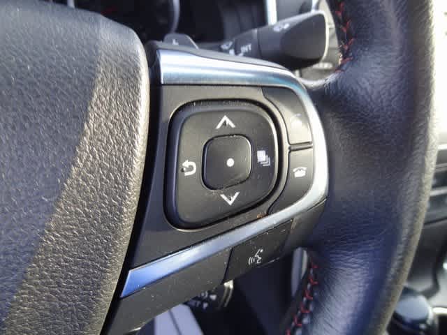 Thumbnail: 2015 Toyota Camry - 11