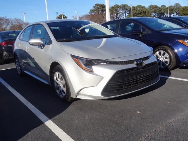 Thumbnail: 2025 Toyota Corolla - 3