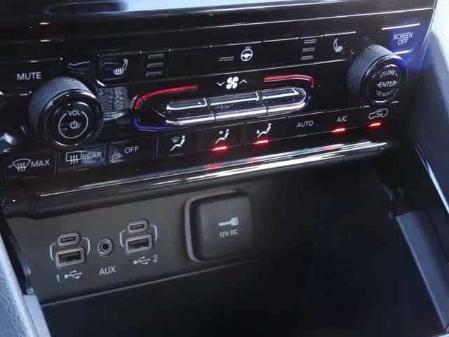 Thumbnail: 2023 Jeep Grand Cherokee - 28