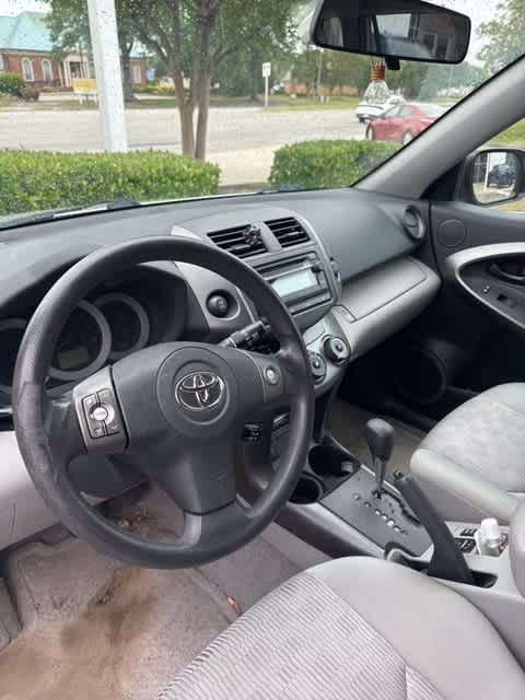 Thumbnail: 2012 Toyota RAV4 - 2