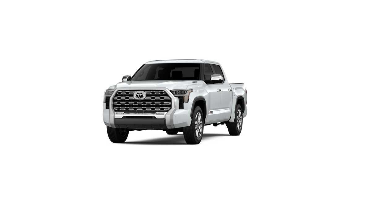 Thumbnail: 2025 Toyota Tundra - 18