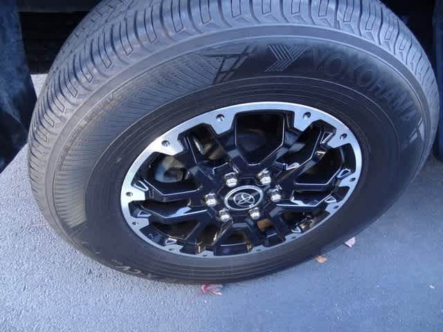 Thumbnail: 2024 Toyota Tundra - 13