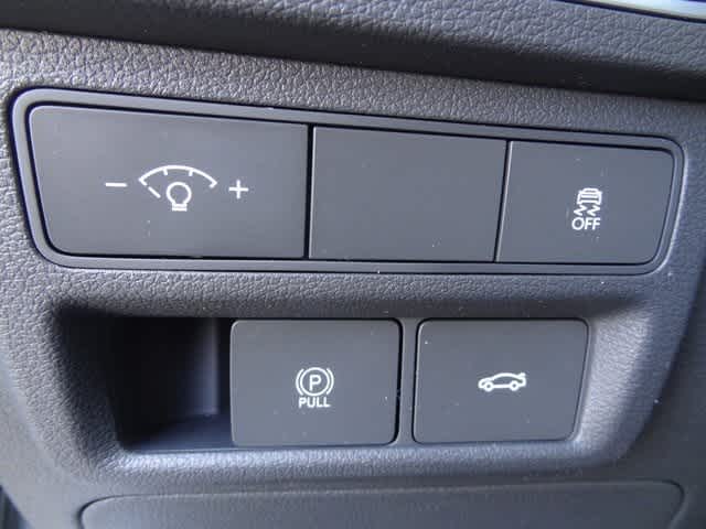 Thumbnail: 2024 Hyundai Sonata - 18